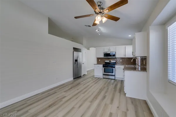 $2,245 | 916 Autumn Royal Lane, Las Vegas, NV 89144