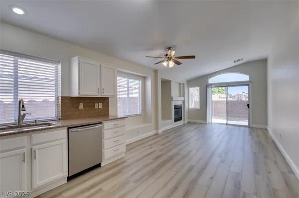 $2,245 | 916 Autumn Royal Lane, Las Vegas, NV 89144