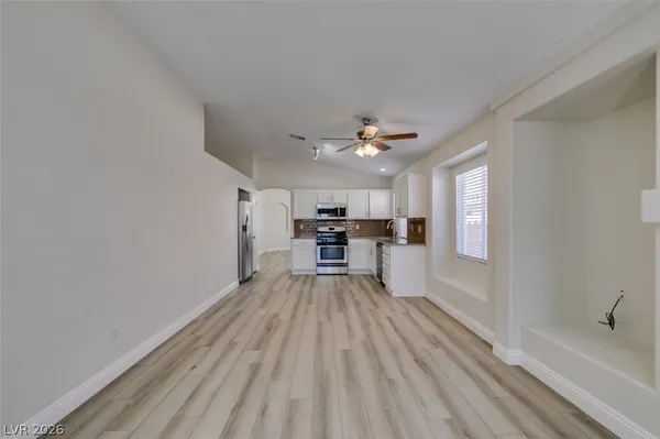 $2,245 | 916 Autumn Royal Lane, Las Vegas, NV 89144