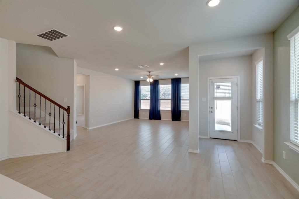 707 Ranchvale Lane Arlington, TX 76002 - Photo 12 of 40