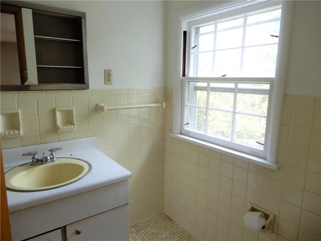 851 Bebout Road Venetia, PA 15367 - Photo 13 of 22 Gallery Image 13