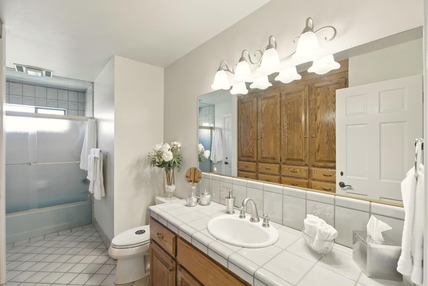 2525 Bridle Path Drive Gilroy, CA 95020 - Photo 32 of 85