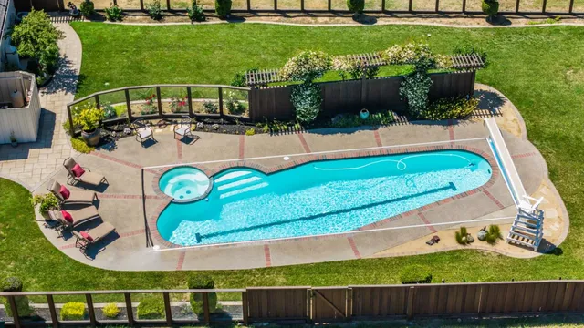 $2,475,000 | 2525 Bridle Path Drive, Gilroy, CA 95020