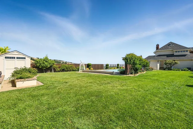 $2,475,000 | 2525 Bridle Path Drive, Gilroy, CA 95020
