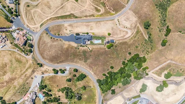 $2,475,000 | 2525 Bridle Path Drive, Gilroy, CA 95020