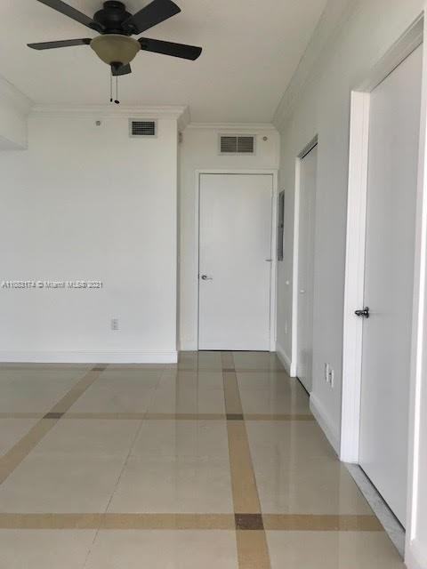 185 Southwest 7th Street, Unit 4201 Miami, FL 33130 - Photo 19 of 62