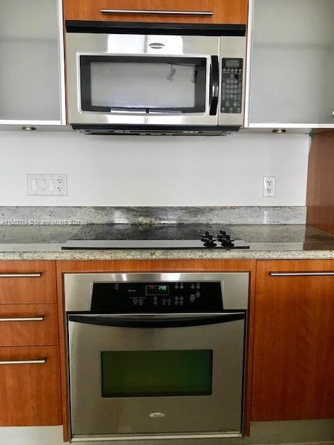 185 Southwest 7th Street, Unit 4201 Miami, FL 33130 - Photo 30 of 62