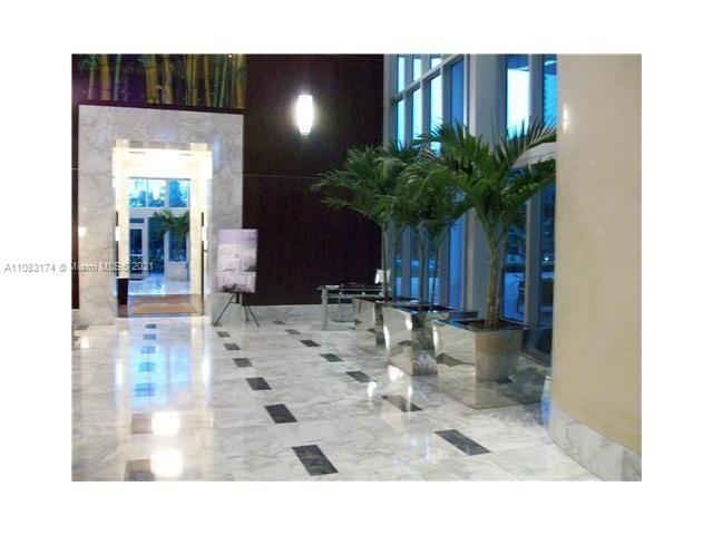 185 Southwest 7th Street, Unit 4201 Miami, FL 33130 - Photo 3 of 62 Lobby