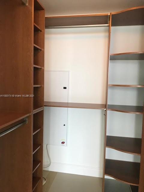 185 Southwest 7th Street, Unit 4201 Miami, FL 33130 - Photo 39 of 62