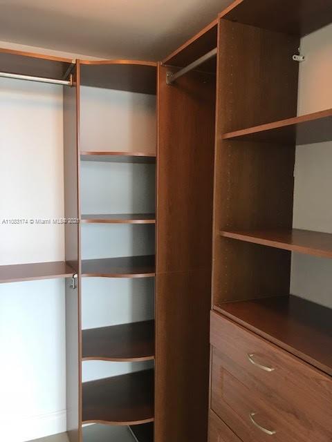 185 Southwest 7th Street, Unit 4201 Miami, FL 33130 - Photo 40 of 62