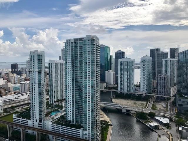 185 Southwest 7th Street, Unit 4201 Miami, FL 33130 - Photo 53 of 62