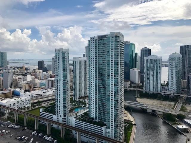 185 Southwest 7th Street, Unit 4201 Miami, FL 33130 - Photo 54 of 62