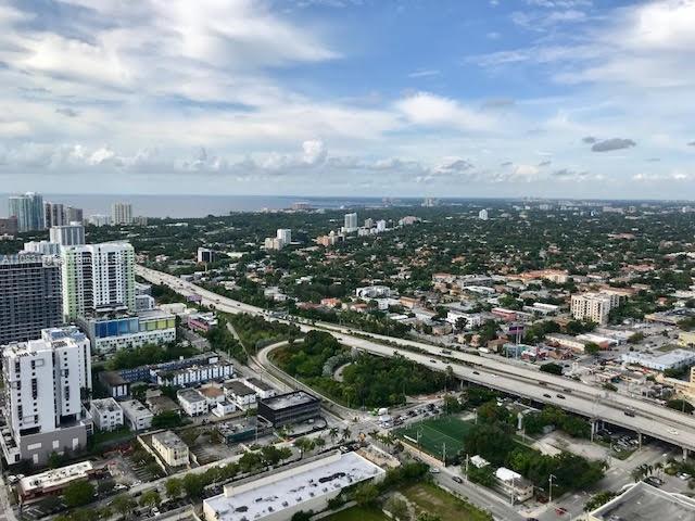 185 Southwest 7th Street, Unit 4201 Miami, FL 33130 - Photo 62 of 62