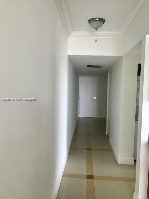 185 Southwest 7th Street, Unit 4201 Miami, FL 33130 - Photo 10 of 62