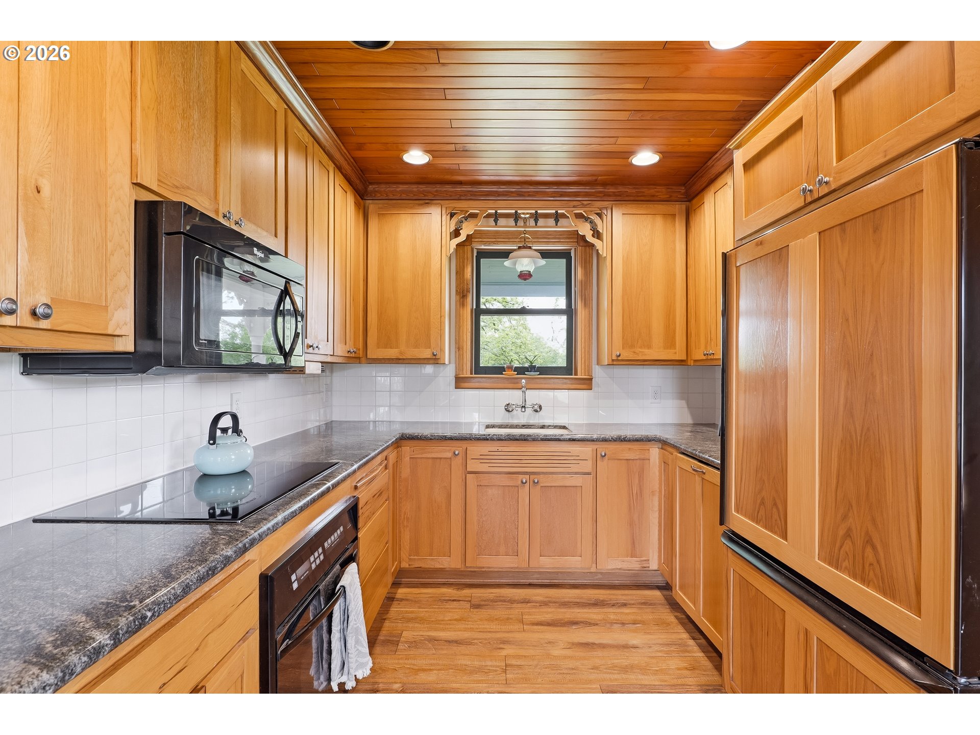 17386 South Callahan Road Molalla, OR 97038 - Photo 17 of 42 Kitchen