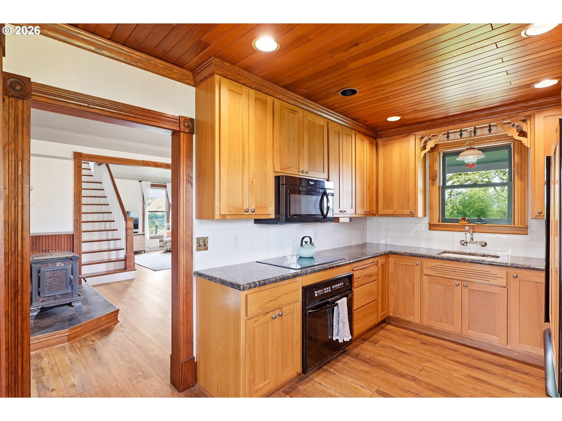 17386 South Callahan Road Molalla, OR 97038 - Photo 18 of 42 Kitchen