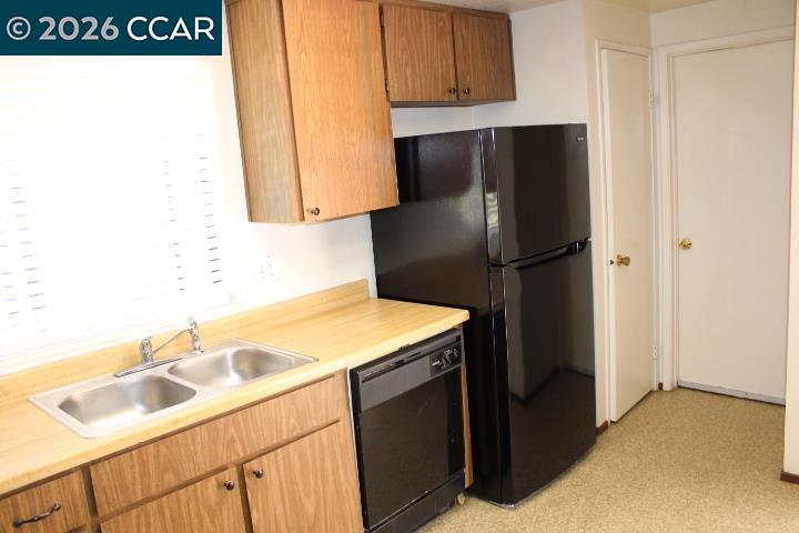 821 Shelley Street Rodeo, CA 94572 - Photo 6 of 35