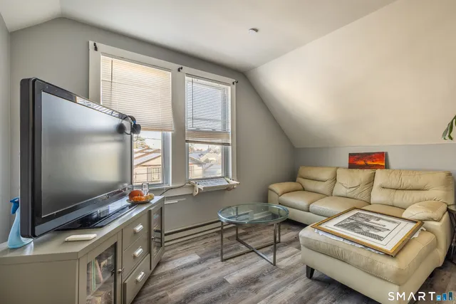 $1,400 | 795 Brewster Street, Bridgeport, CT 06605