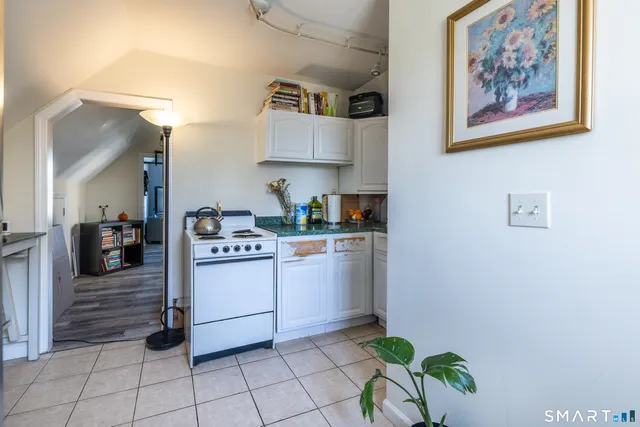 $1,400 | 795 Brewster Street, Bridgeport, CT 06605