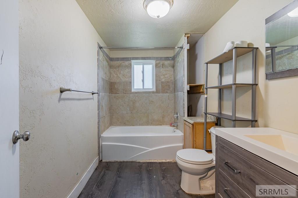 840 665 East Basalt, ID 83218 - Photo 11 of 16