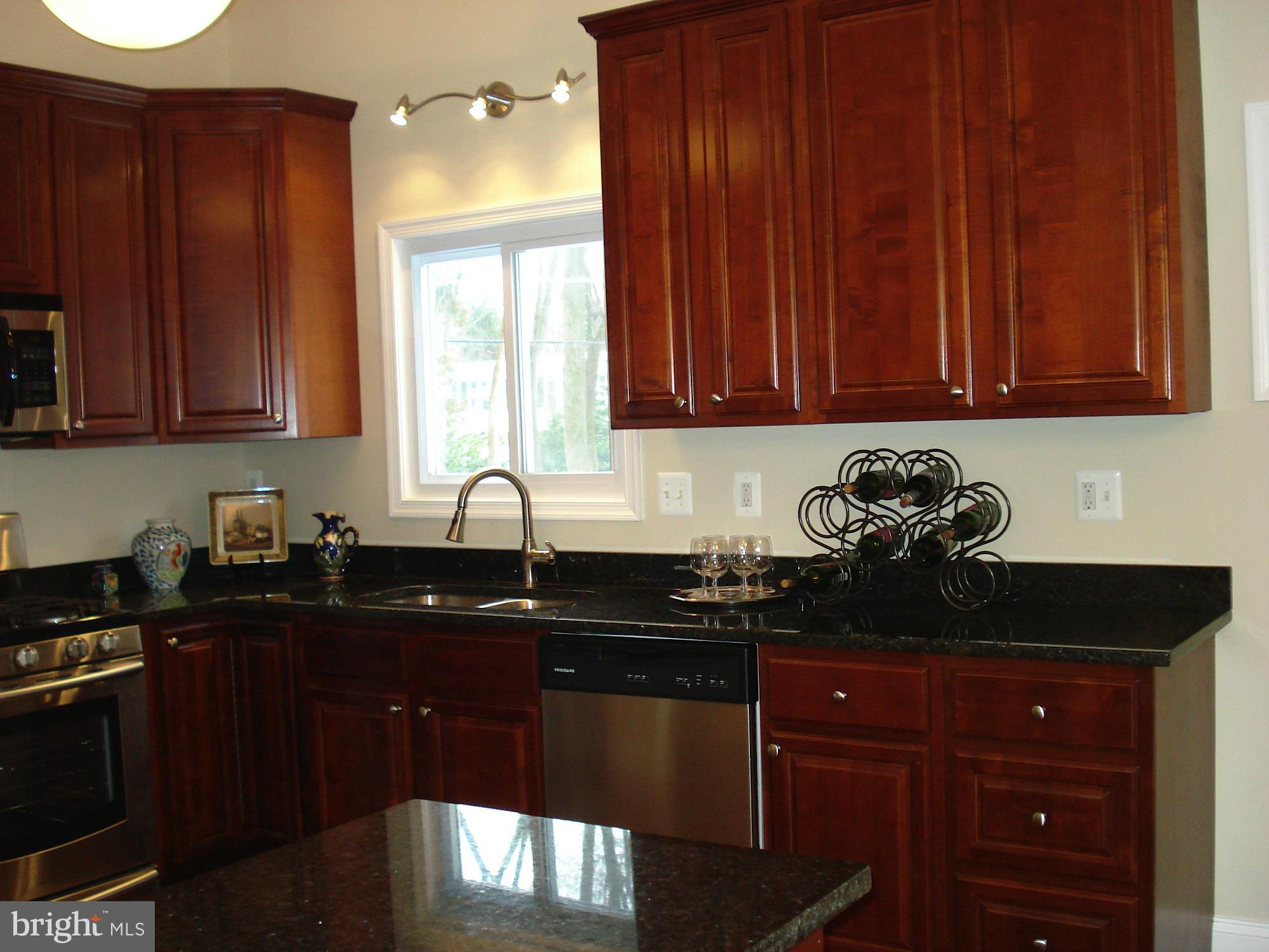4113 Ronis Road Pikesville, MD 21208 - Photo 4 of 15 Interior (General)