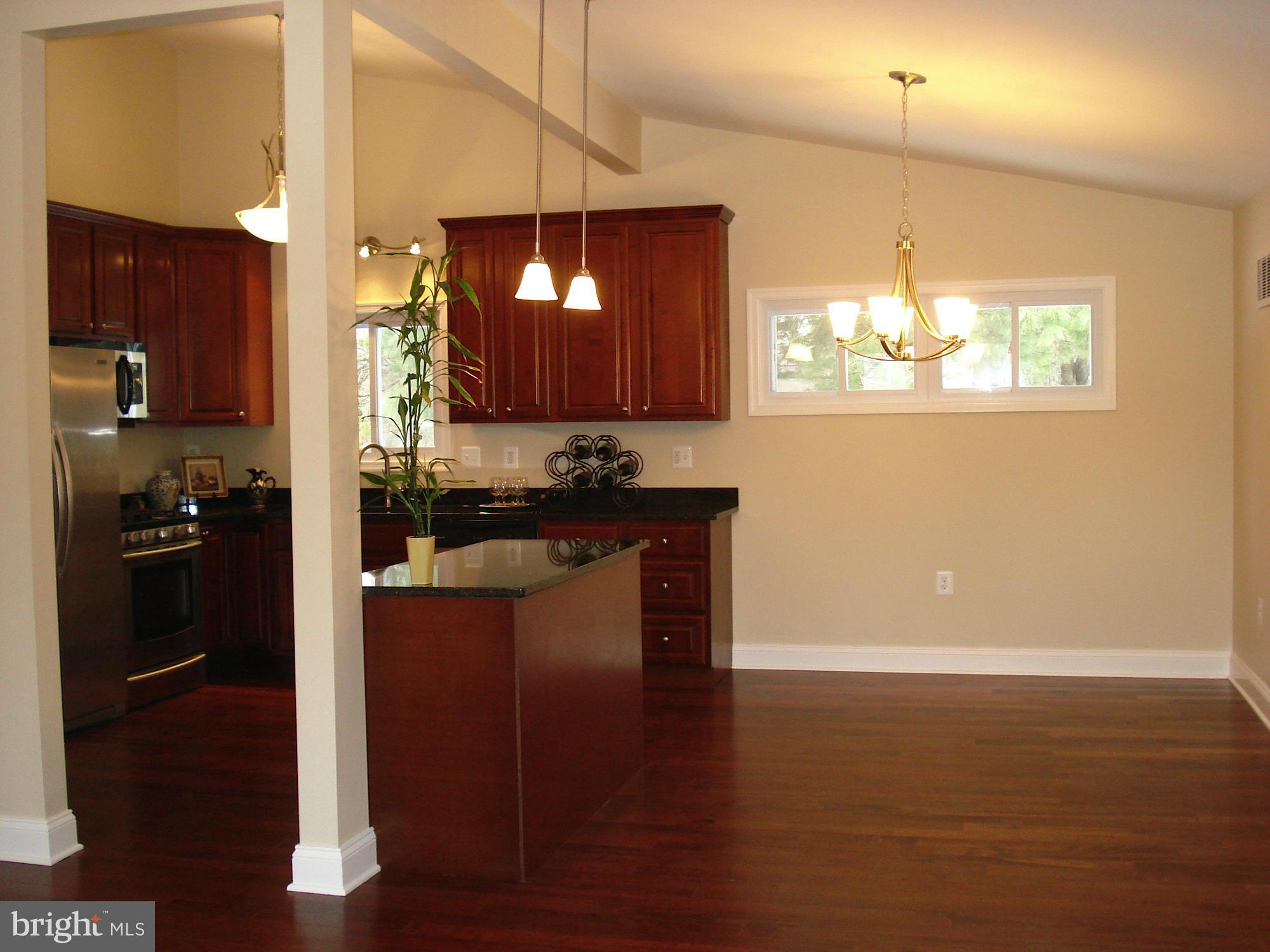 4113 Ronis Road Pikesville, MD 21208 - Photo 6 of 15 Interior (General)