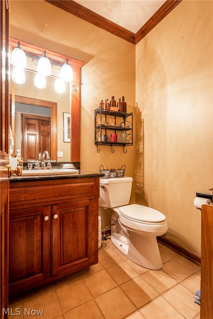 1814 Summerchase Road Northeast Canton, OH 44721 - Photo 17 of 34 A gorgeous vanity in the bathroom on the main level