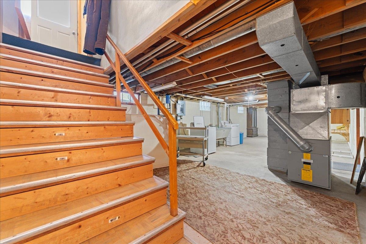 705 2nd Street Kewaunee, WI 54216 - Photo 35 of 38