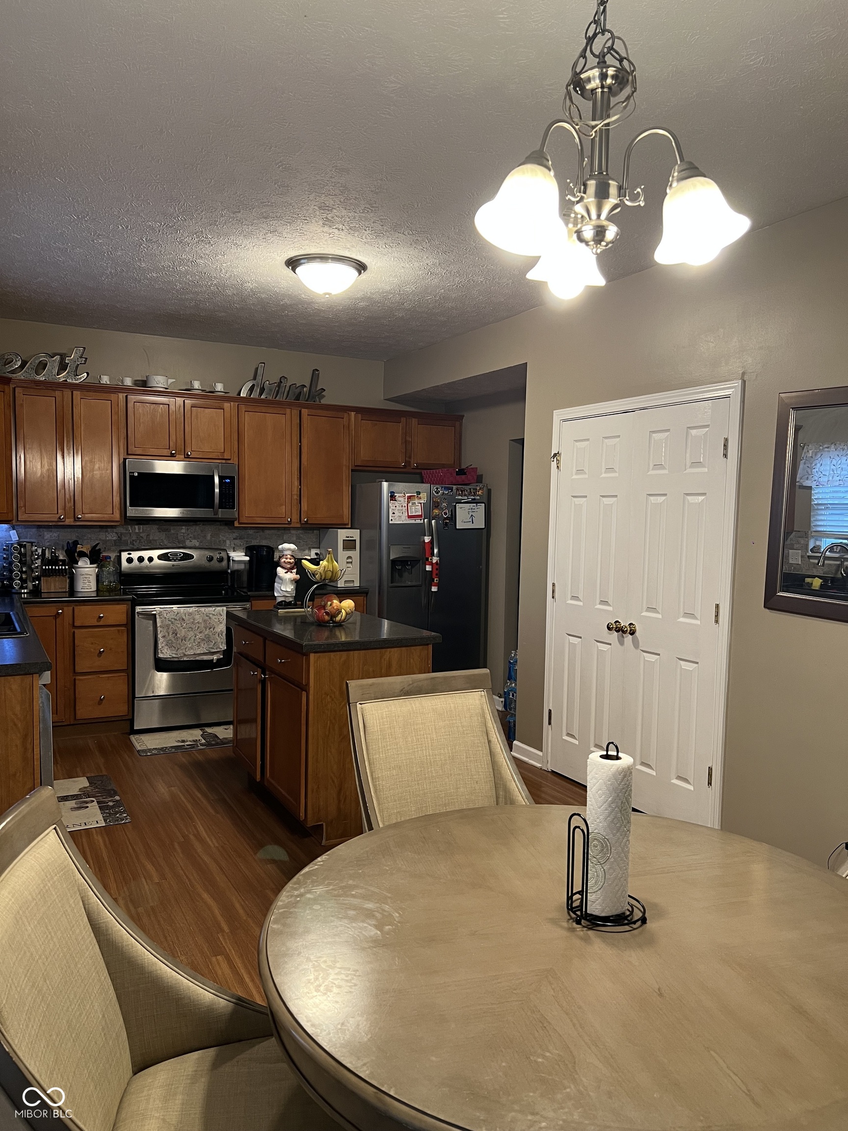 9817 Rhodes Lane Avon, IN 46123 - Photo 2 of 16