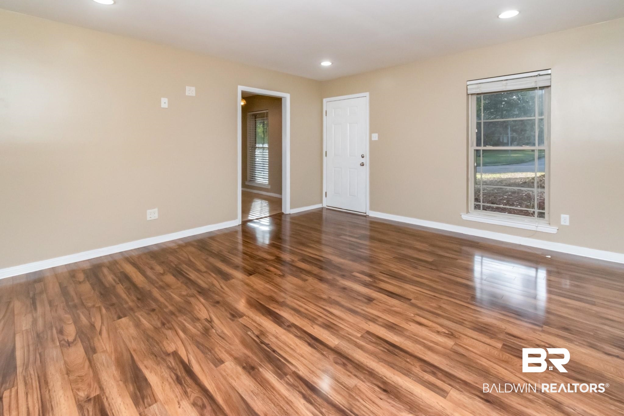 5120 Ridgedale Road Mobile, AL 36609 - Photo 2 of 35