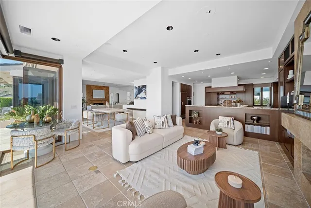 $12,750,000 | 523 Emerald Bay, Laguna Beach, CA 92651
