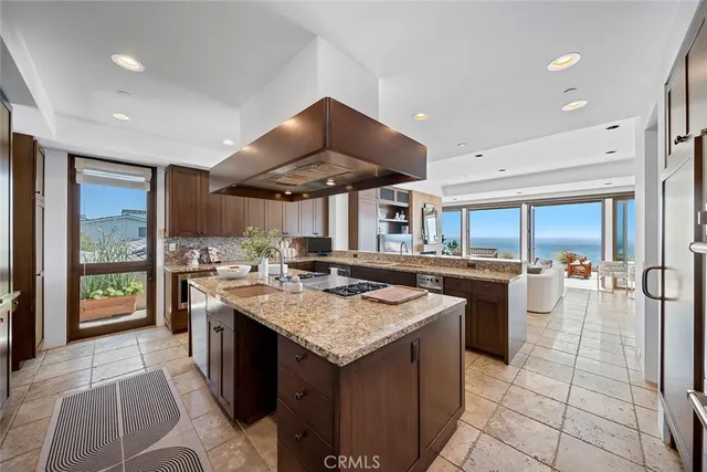 $12,750,000 | 523 Emerald Bay, Laguna Beach, CA 92651