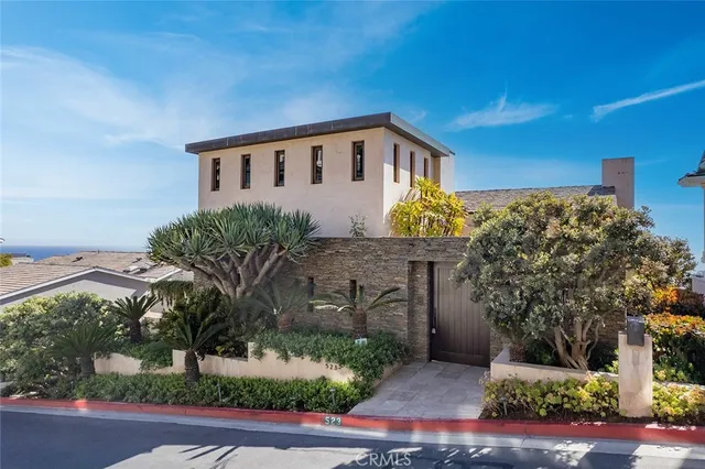 $12,750,000 | 523 Emerald Bay, Laguna Beach, CA 92651