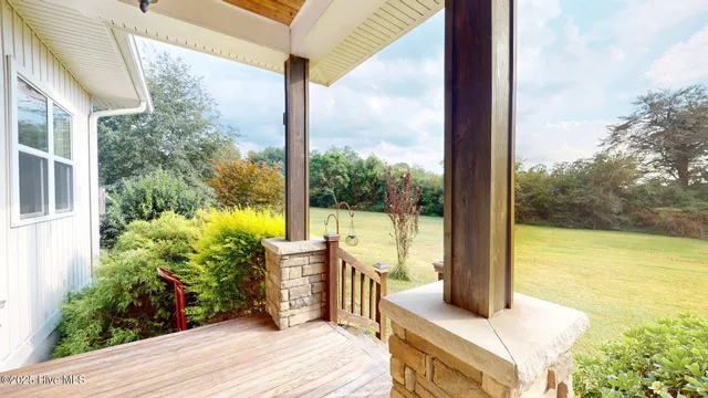 $475,000 | 185 Highway 73, West End, NC 27376