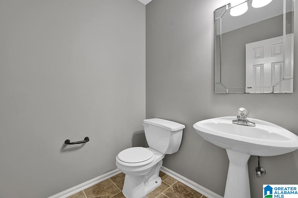 239 Warwick Lane Alabaster, AL 35007 - Photo 10 of 25