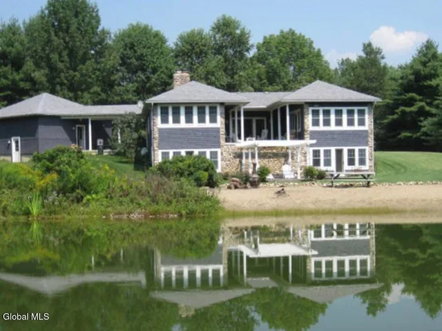 $988,000 | 50 Lincoln Mountain Road, Corinth, NY 12822