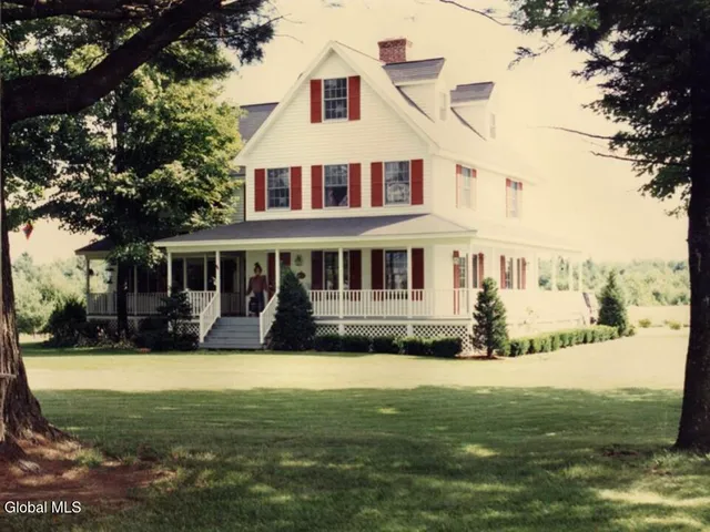 $988,000 | 50 Lincoln Mountain Road, Corinth, NY 12822