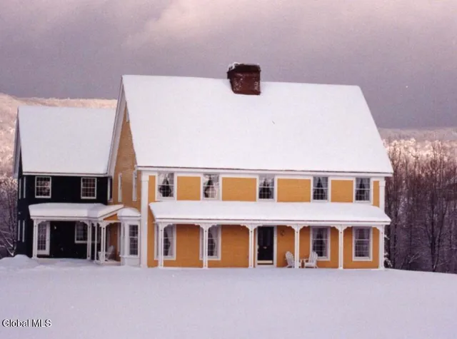 $988,000 | 50 Lincoln Mountain Road, Corinth, NY 12822