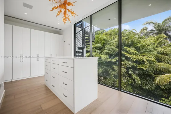 a view of a room with an empty space