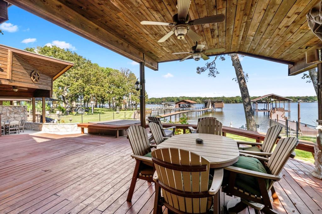 169 Deer Island Road Mabank, TX 75156 - Photo 13 of 38