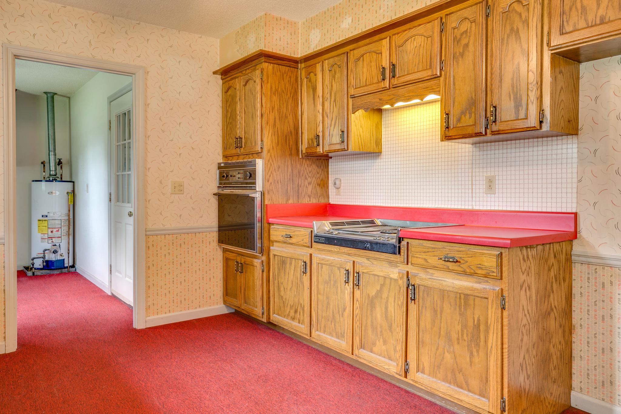 3596 Ridgefield Drive Murfreesboro, TN 37129 - Photo 10 of 24 View of the opposite side of the kitchen.