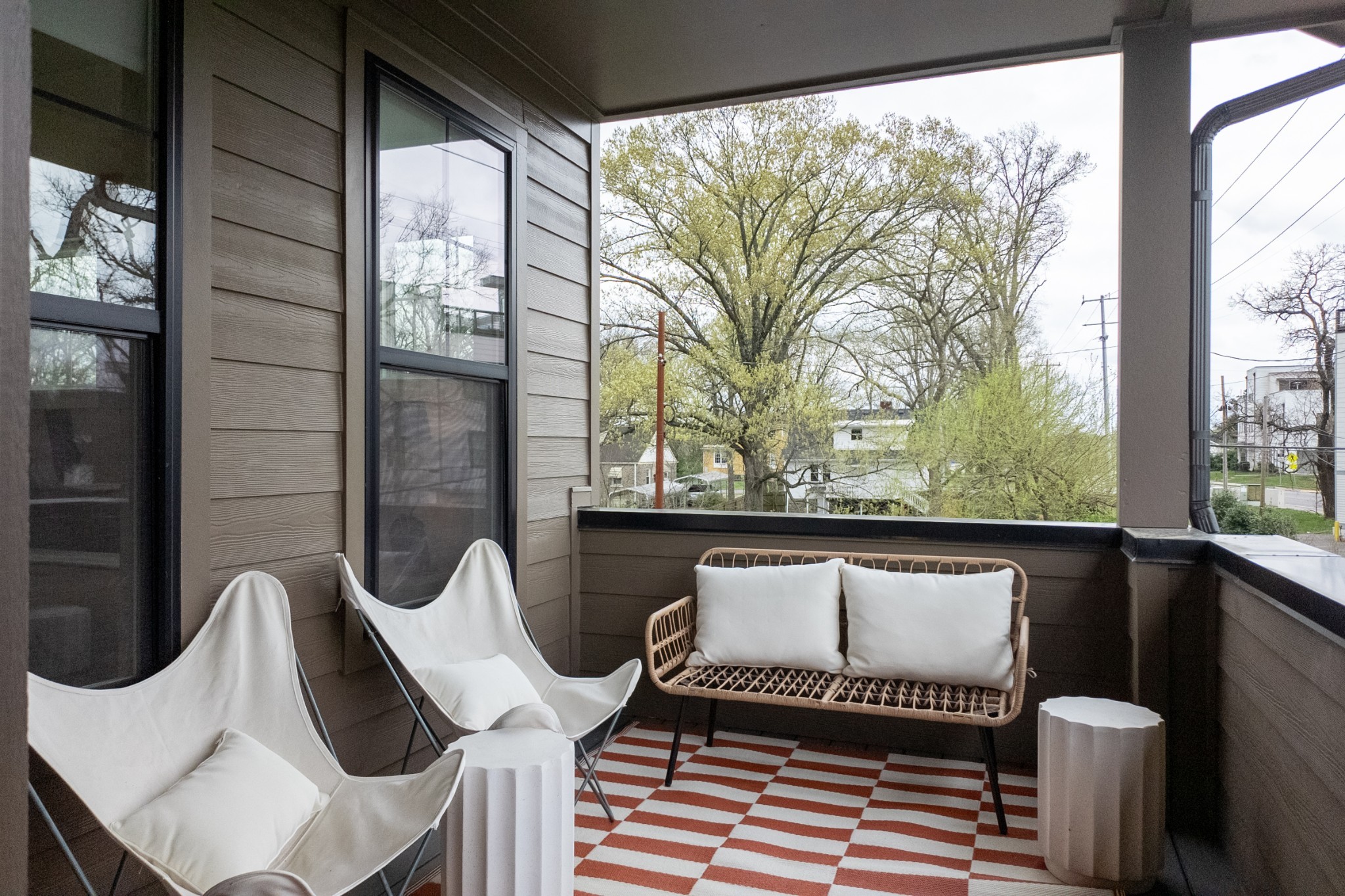 1233 Lischey Avenue, Unit D Nashville, TN 37207 - Photo 27 of 31 a balcony view with a sink and outdoor seating