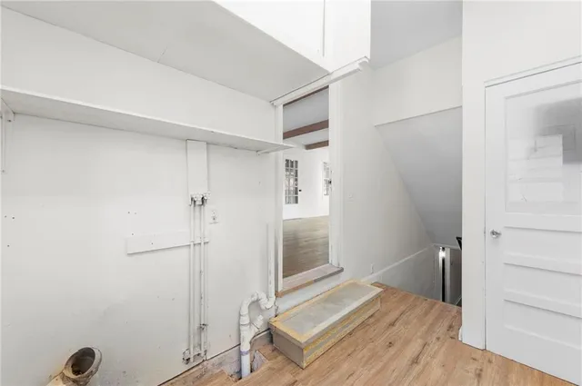 $310,000 | 3528 Northeast 47th Street, Kansas City, MO 64117