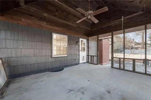 $310,000 | 3528 Northeast 47th Street, Kansas City, MO 64117