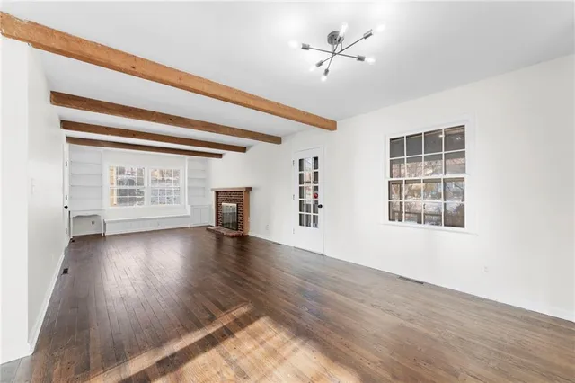 $310,000 | 3528 Northeast 47th Street, Kansas City, MO 64117