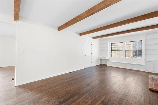 $310,000 | 3528 Northeast 47th Street, Kansas City, MO 64117