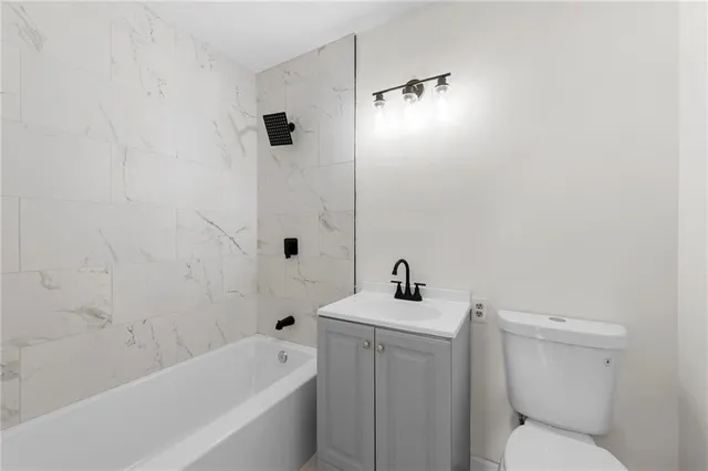 $310,000 | 3528 Northeast 47th Street, Kansas City, MO 64117