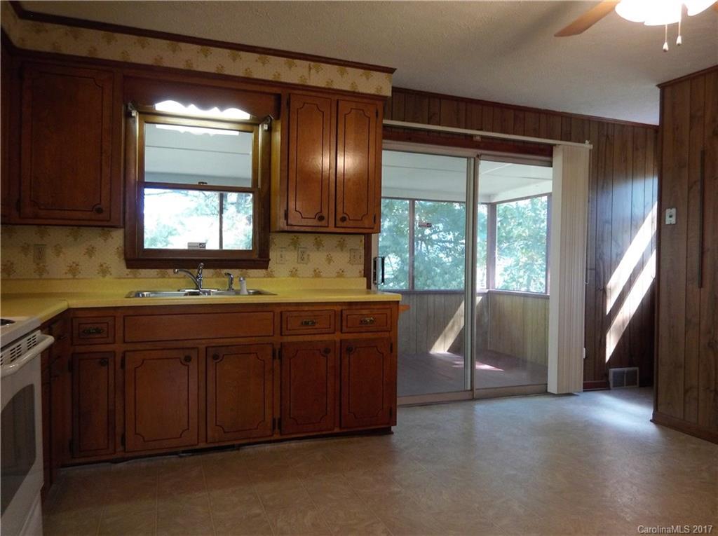 248 Bluebird Hill Road Canton, NC 28716 - Photo 18 of 24 Gallery Image 18