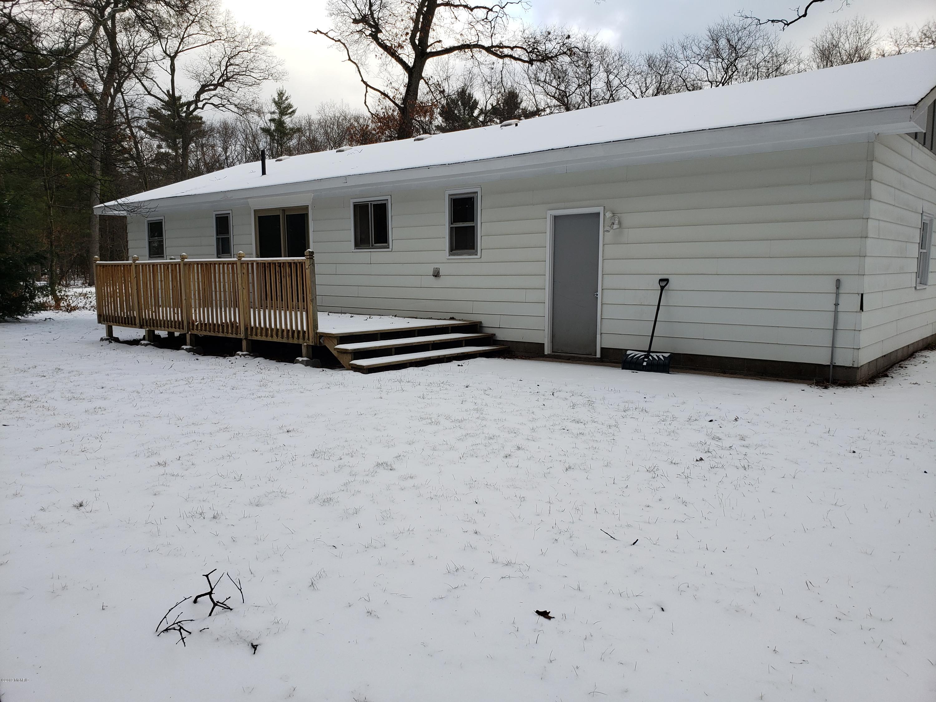 3671 Orshal Road Whitehall, MI 49461 - Photo 14 of 17 20190103_103307