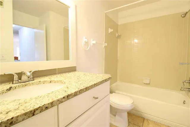 $1,600 | 1069 South Hiawassee Road, Unit 1311, Orlando, FL 32835